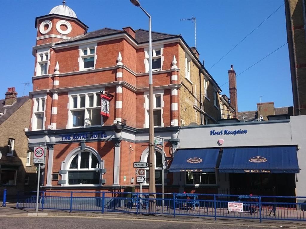 Royal Hotel Sheerness Exterior photo